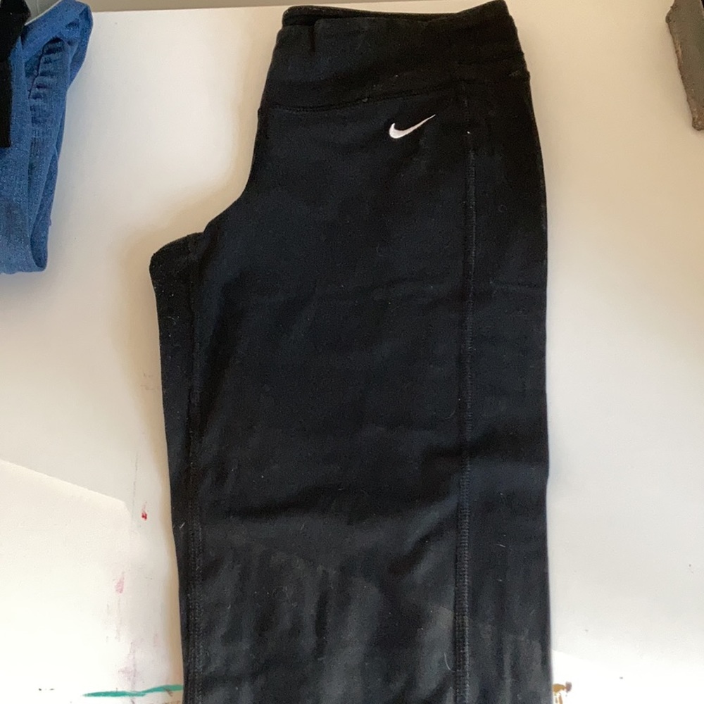 Nike Dry Fit Capris